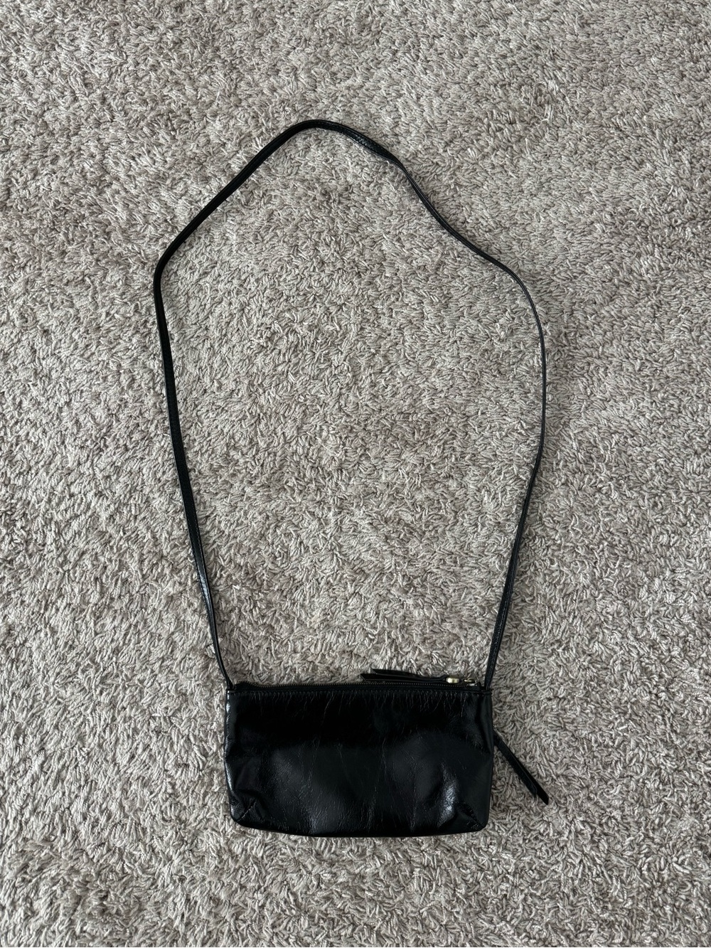 Hobo Cara Crossbody Purse Bag - Black Leather - Picture 2 of 6